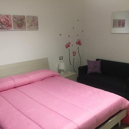 App Sul Lungomare Apartment Сан Бенедето дел Тронто Екстериор снимка